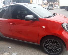 SMART forfour ALLESTIMENTO BRABUS