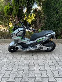 KL Brera 300 Scooter