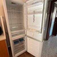 Frigorifero Midea Combinato 