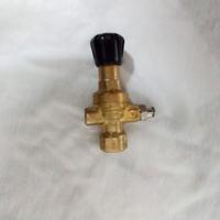 riduttore di pressione per bombola usa e getta