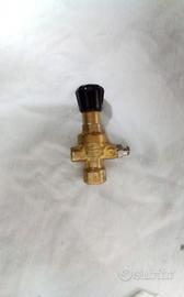 riduttore di pressione per bombola usa e getta