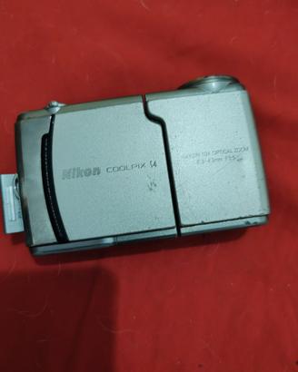 Nikon colpix s4