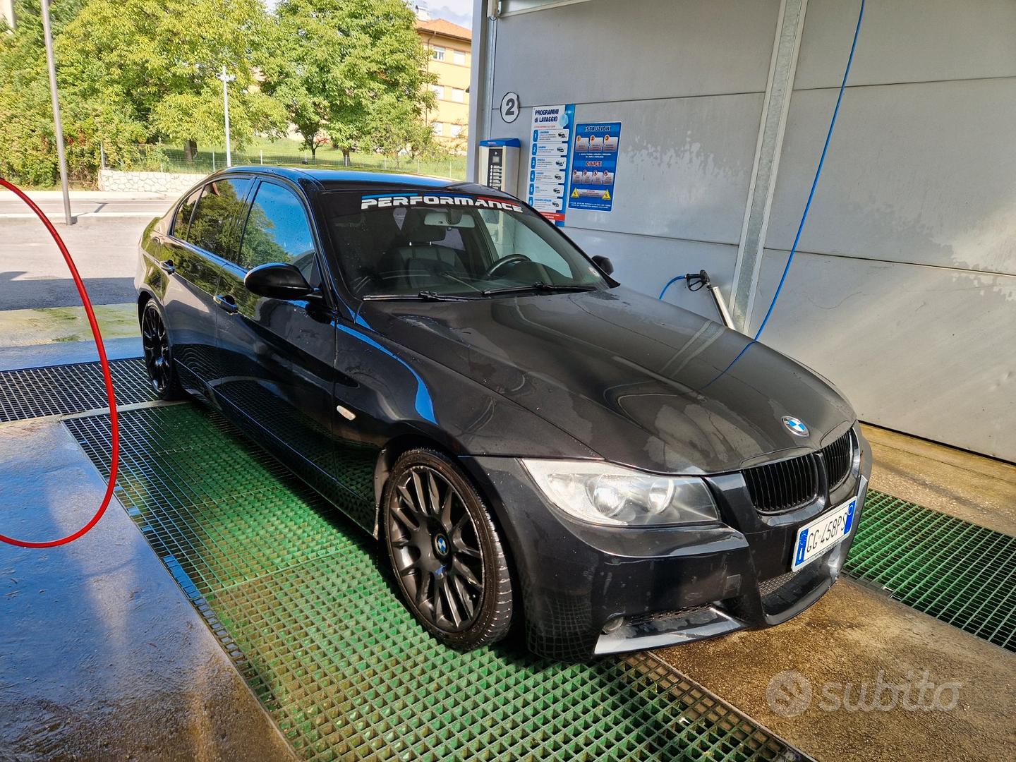 BMW E90 3 Series 320si Scheda Tecnica, consumi, dimensioni