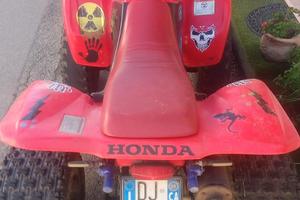 quad Honda trx250