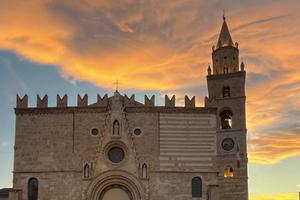 Casa e terreni a 3 km dalla cattedrale di Teramo