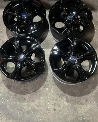 Cerchi 4x108 et42 7j ford fiesta