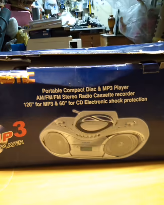 Stereo Majestic, radio ,CD , e cassette