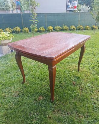 Tavolo artigianale allungabile