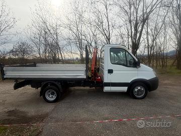 Iveco daily gru e ribaltabile