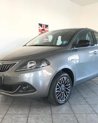 Lancia Ypsilon 1.0 FireFly 5 porte S&S Hybrid Plat