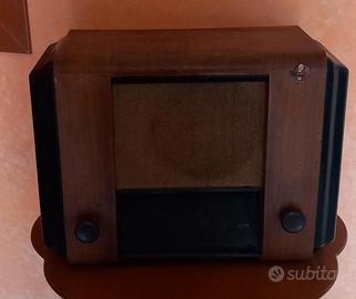 Radio a valvole WATT RADIO "Super Stella" anni '40