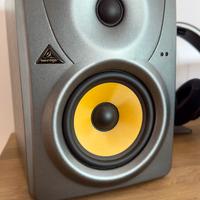 Coppia Monitor BEHRINGER B1030A + mixer BEHRINGER