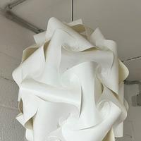 Lampadario di design bianco