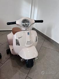 Vespa elettrica Bianco