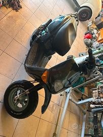 scooter Aprilia rally 