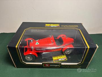 Alfa Romeo 8C 2300 Monza (1931) Bburago 1:18 die-c