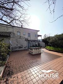 Ragalna - casetta semi indipendente id: RA255VC