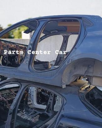 Ricambi scocca per taglio lamiera renault clio '23