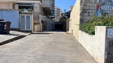 Garage - Via Pietro Nenni 2/26