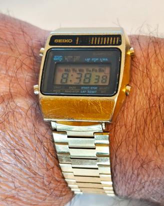 orologio Seiko digitale 
