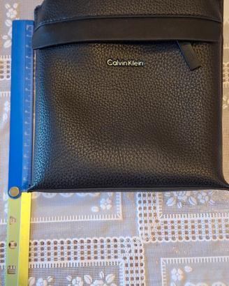Tracolla CALVIN KLEIN  NERA 
