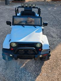 Baby car Jeep 12 V Bianca
