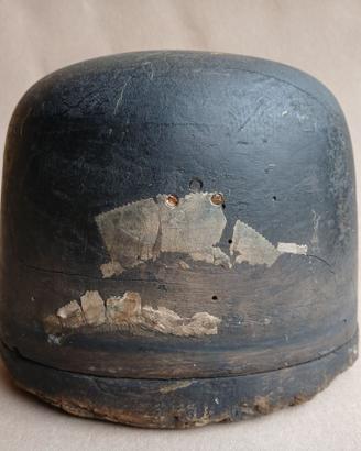 antico stampo in legno per cappelli