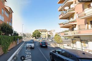 Stanza singola torre spaccata ristrutturata