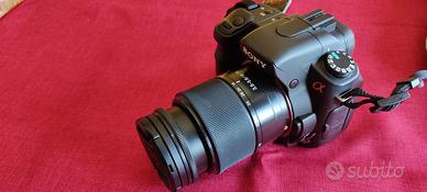 Fotocamera reflex SONY a200 con 28/70 APS-C
