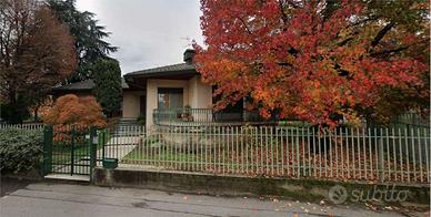Villa a Agrate Brianza