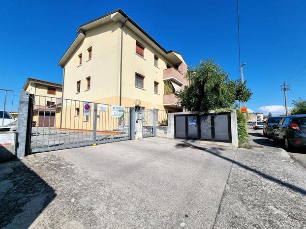 3 LOCALI A BORGO VIRGILIO