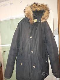 giaccone di Montone con cappuccio e pelliccia 