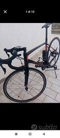 Bicicletta da corsa carbonio Scott solace 