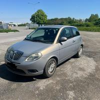 Lancia ypsilon 1.3 multijet