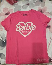 T-shirt Barbie