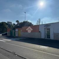 CAPANNONE A BARI