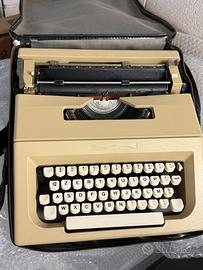 Macchina da scrivere