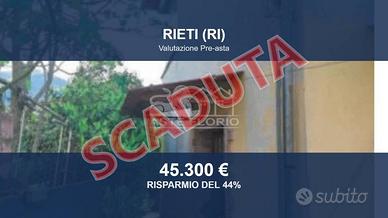 Immobile in asta di 202 m² con più di 5 locali a R