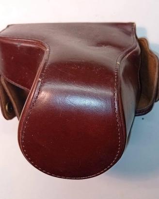 Vecchia Custodia per reflex