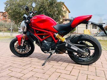 Ducati monster 797