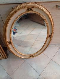 Vari oggetti per arredamento casa