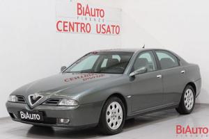 Alfa Romeo 166 2.0i V6 turbo cat Super