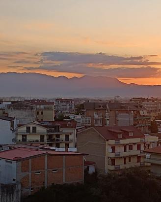 Prestigioso Attico Panoramico in Classe B