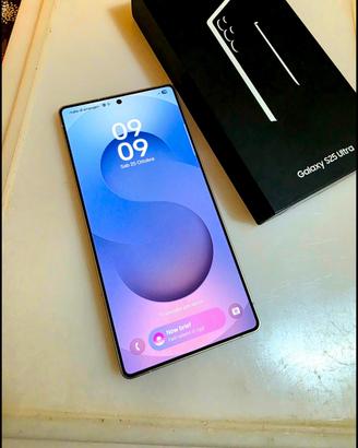 SAMSUNG S25 ULTRA NUOVO MAI UTILIZZATO 