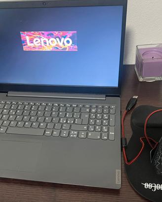 Computer portatile Lenovo v15 Ada, 8 GB