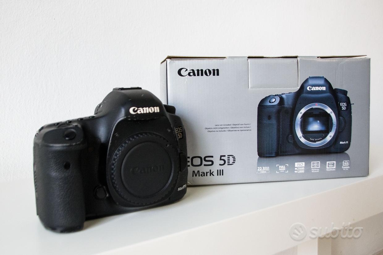 Canon EOS 2000D + custodia - Fotografia In vendita a Milano