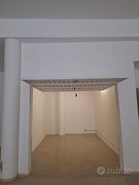 Box auto zona Osimo Centro Largo Trieste