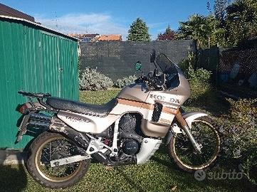 Honda XL 600 V Transalp - 1988
