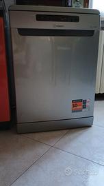 Lavastoviglie Indesit libera installazione 