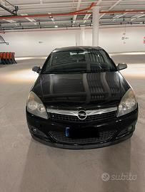 Opel astra GTC